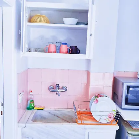 Exarchia Penthouse Studio Apartment *