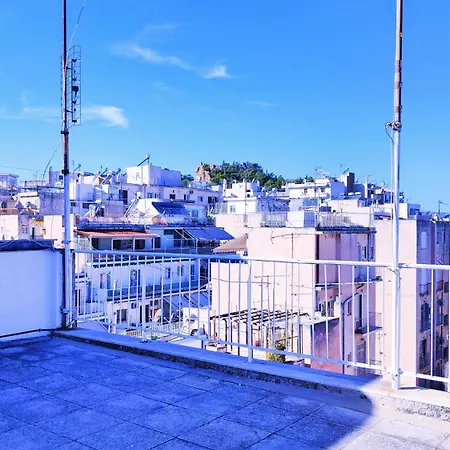 Exarchia Penthouse Studio * Athene
