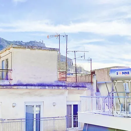 Exarchia Penthouse Studio Apartment *